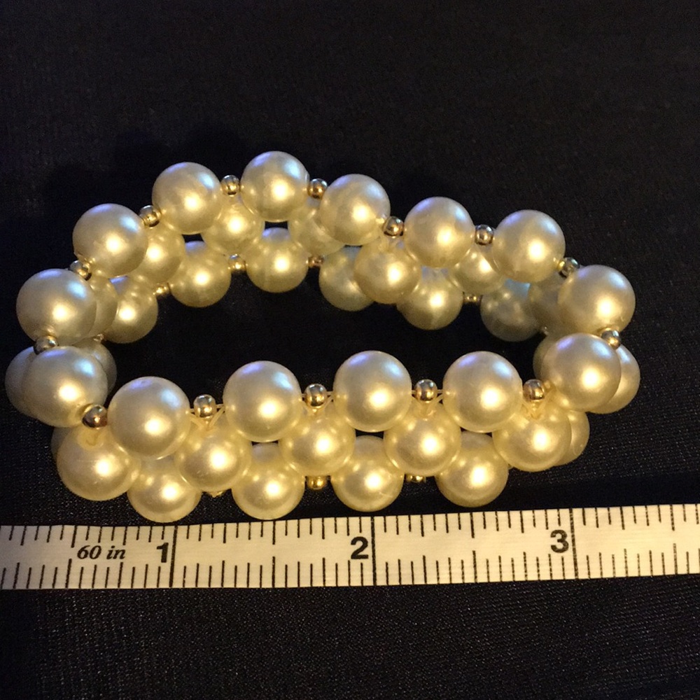 3-Strand Pearl Bracelet
